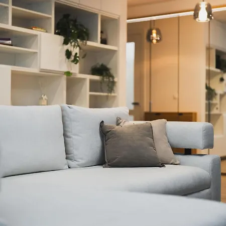 Designer Flagship For 6 - By Presidential Palace Apartman Pozsony