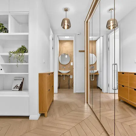 Apartman Designer Flagship For 6 - By Presidential Palace
